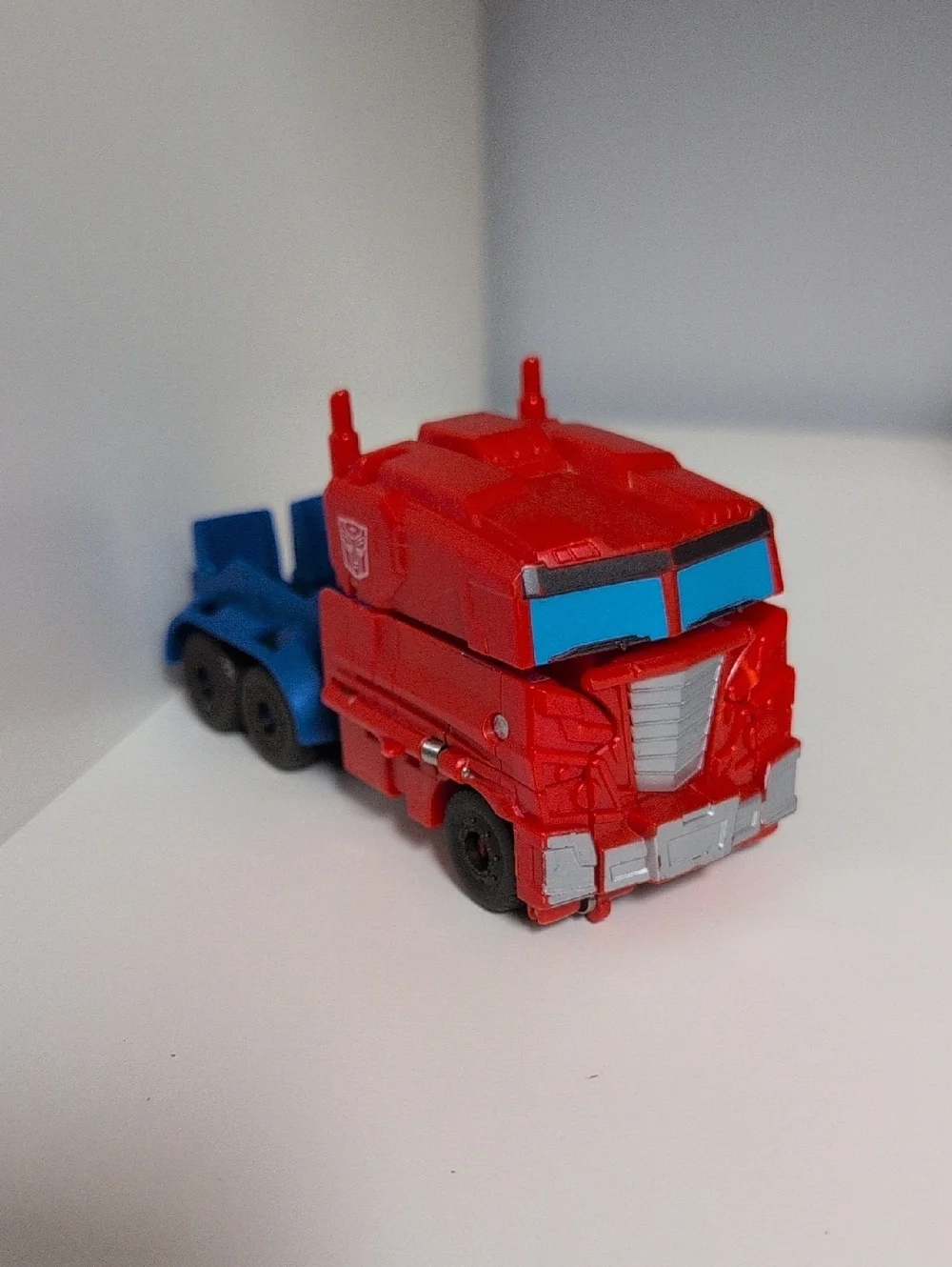 Transformers Set Of 3 Figures 6" Collectible Robot Transforming Action Figure - Picture 8 of 8
